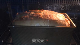 金枕海绵蛋糕，外观金黄色，整体松软有弹性，口感柔软细腻。的做法步骤：16