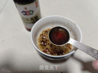 五分钟清爽快手菜-呛拌圆生菜的做法步骤：9
