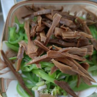 笋干油豆炒白虾的做法步骤：8