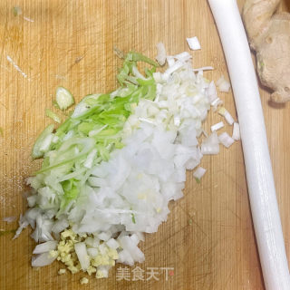 牛肉炸酱面的做法步骤：4