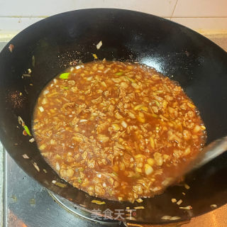 牛肉炸酱面的做法步骤：7