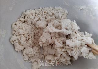 麻食（猫耳朵）的做法步骤：1