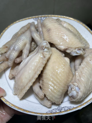 鸡爪焖鸡翅的做法步骤：5