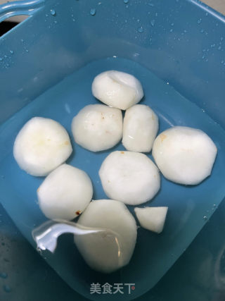 马蹄绿豆爽的做法步骤：1