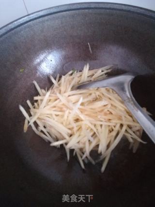 酸辣土豆丝的做法步骤：8