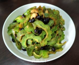 豆豉辣椒炒苦瓜的做法步骤：8