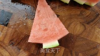西瓜正确切法的做法步骤：7