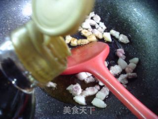 五花肉茭白炒毛豆的做法步骤：9