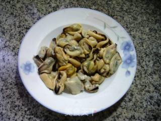 淡菜豆腐煲的做法步骤：2
