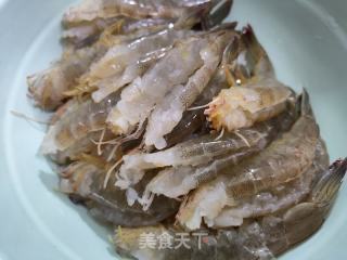 蒜蓉粉丝虾的做法步骤：1