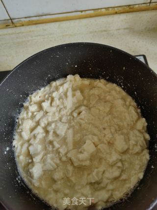 肥肠豆花的做法步骤：2