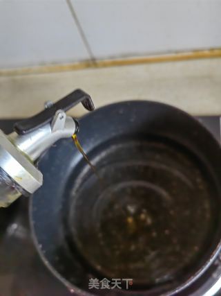 青椒肉碎拌生菜的做法步骤：1
