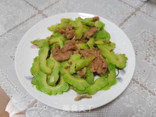 苦瓜炒牛肉的做法步骤：6