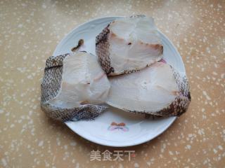 葱油鳕鱼的做法步骤：1