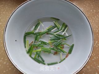 葱油鳕鱼的做法步骤：2