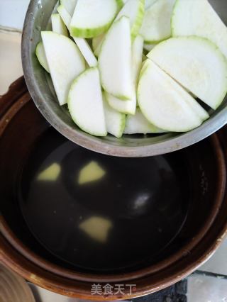 节瓜鸡骨汤的做法步骤：4