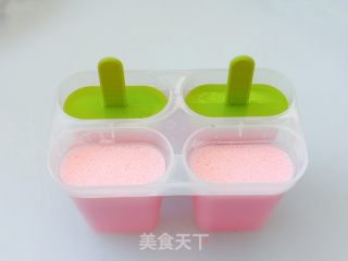 自制草莓味雪糕的做法步骤：6