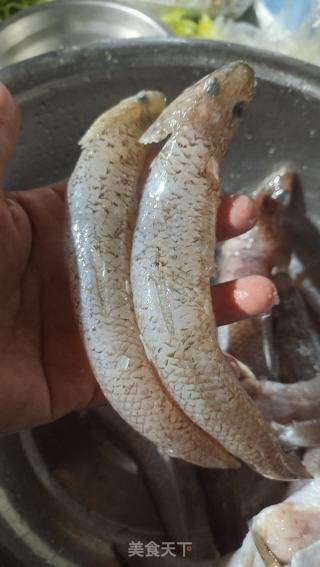 那哥鱼鸡蛋汤的做法步骤：1
