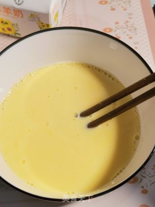 羊奶鸡蛋羹的做法步骤：4