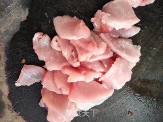 杏鲍菇煎瘦肉的做法步骤：1