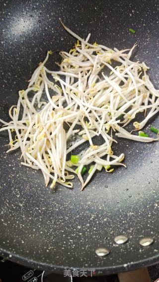 火腿炒米粉的做法步骤：6