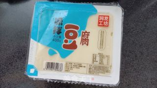 皮蛋豆腐的做法步骤：1
