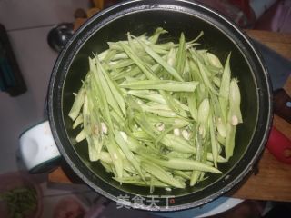 清炒豆角的做法步骤：2