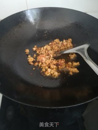 肉沫炒皮芽子的做法步骤：6