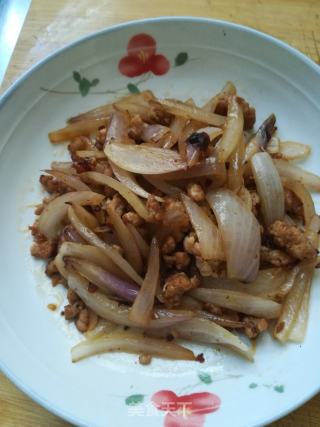 肉沫炒皮芽子的做法步骤：8