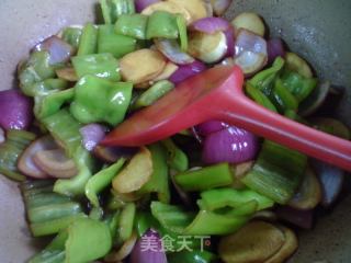 素炒青椒的做法步骤：11
