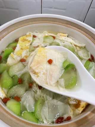 丝瓜豆腐皮鸡蛋汤的做法步骤：7