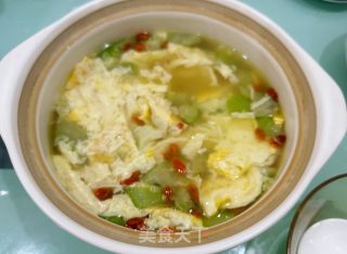 丝瓜豆腐皮鸡蛋汤的做法步骤：8