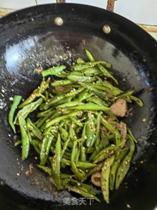 青椒炒牛肉的做法步骤：8