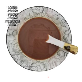 鱼香肉丝的做法步骤：3