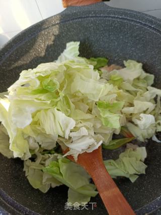 螺丝椒炒包菜的做法步骤：9