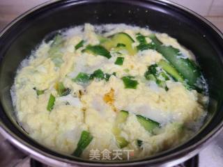 黄瓜鸡蛋汤的做法步骤：5