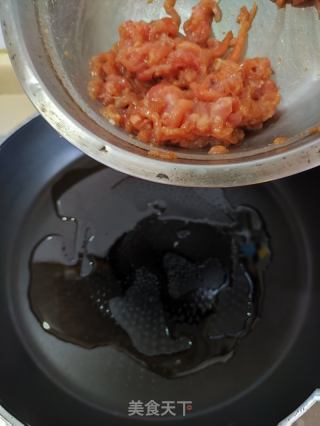 杏鲍菇洋葱炒肉丝的做法步骤：4