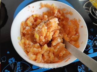 鸡蛋土豆泥黄瓜卷的做法步骤：3
