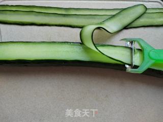 鸡蛋土豆泥黄瓜卷的做法步骤：4