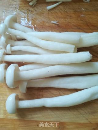 素炒海鲜茹的做法步骤：1