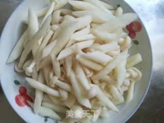 素炒海鲜茹的做法步骤：2