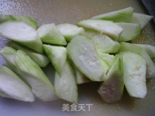 羊尾笋番茄丝瓜汤的做法步骤：4