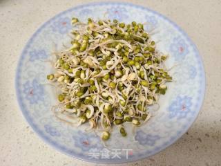豇豆炒绿豆芽的做法步骤：4