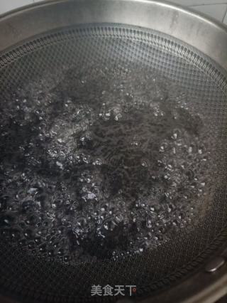 马齿苋炒白虾的做法步骤：3