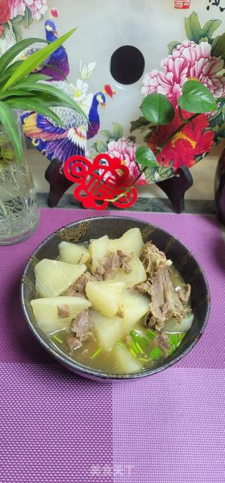 牛排骨肉煲白萝卜的做法步骤：9