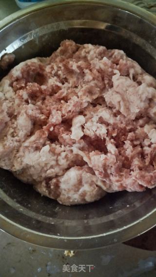 猪肉馅酿苦瓜的做法步骤：3