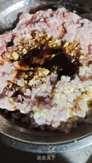 猪肉馅酿苦瓜的做法步骤：4