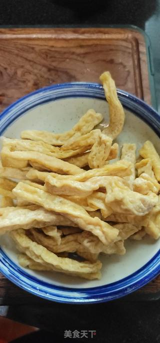 素烧白菜油豆腐条的做法步骤：3