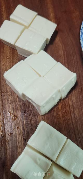 豆腐烧肉片的做法步骤：2