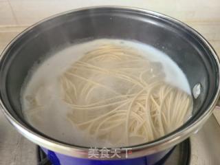 豇豆牛肉沫捞面的做法步骤：10